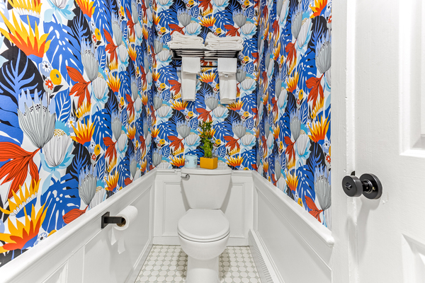 Superior Two Queen Kitchenette Photo 7